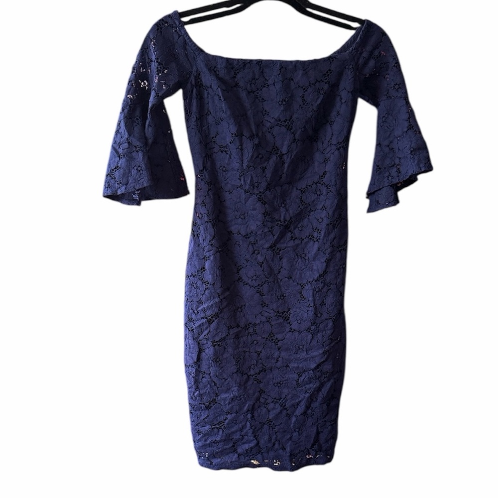 Navy Lace Dress in Navy Blue size small